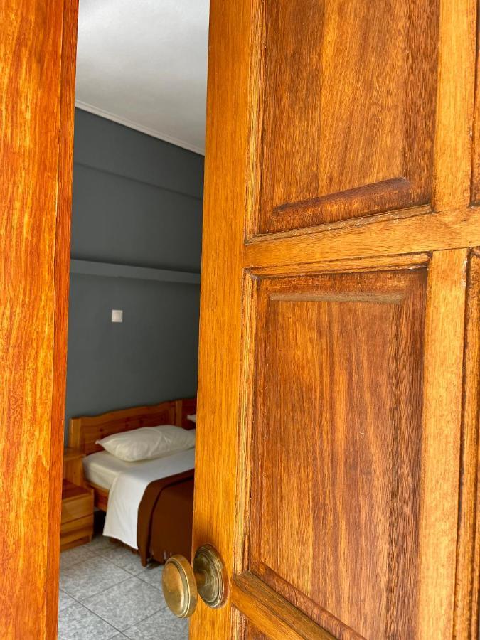 Guesthouse Lykourgos Mavrommation Ngoại thất bức ảnh
